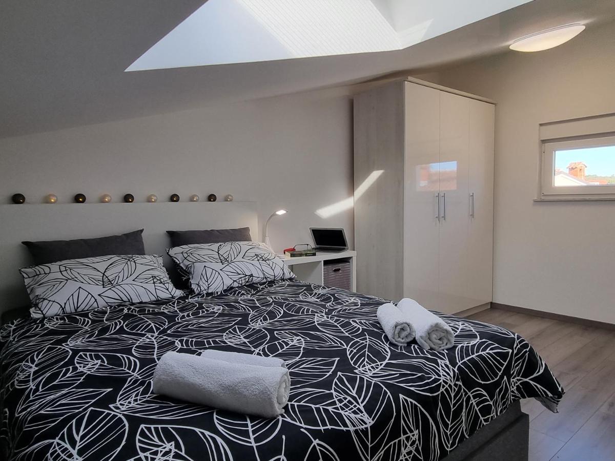 Sea View Medulin Apartment - Orijeta Luaran gambar