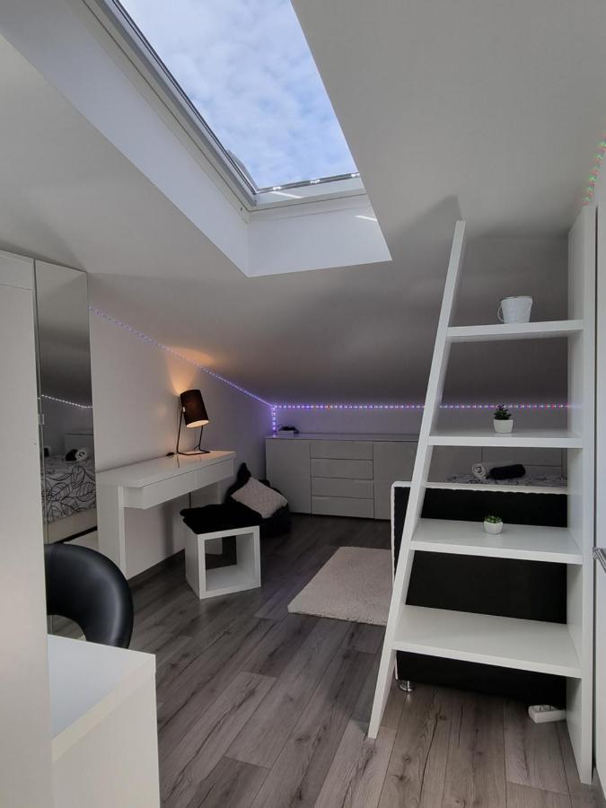 Sea View Medulin Apartment - Orijeta Luaran gambar