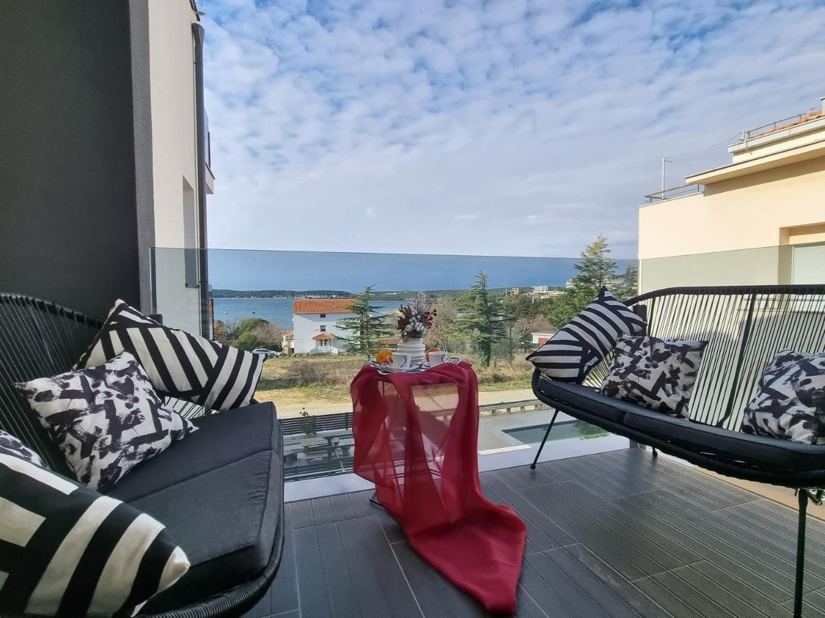 Sea View Medulin Apartment - Orijeta Luaran gambar